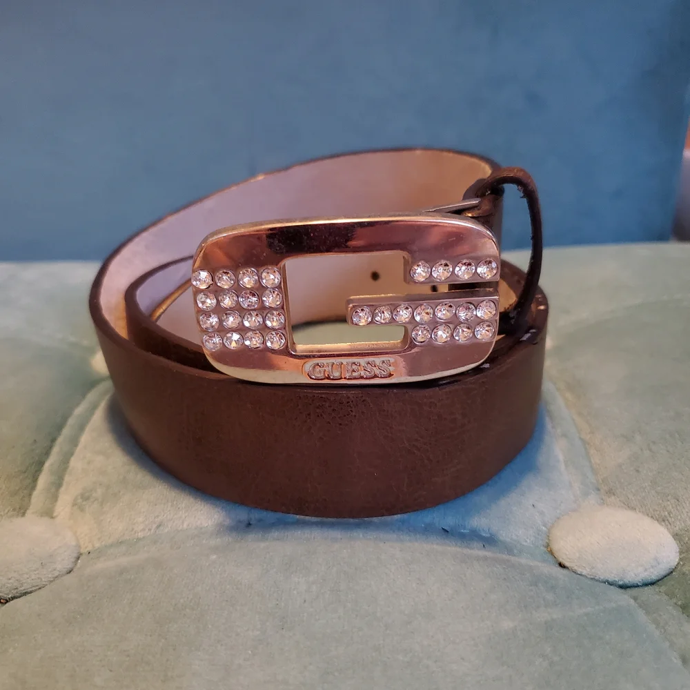 Guess - Brown Leather - Belt with Silver Tone Buckle With Gem Accents